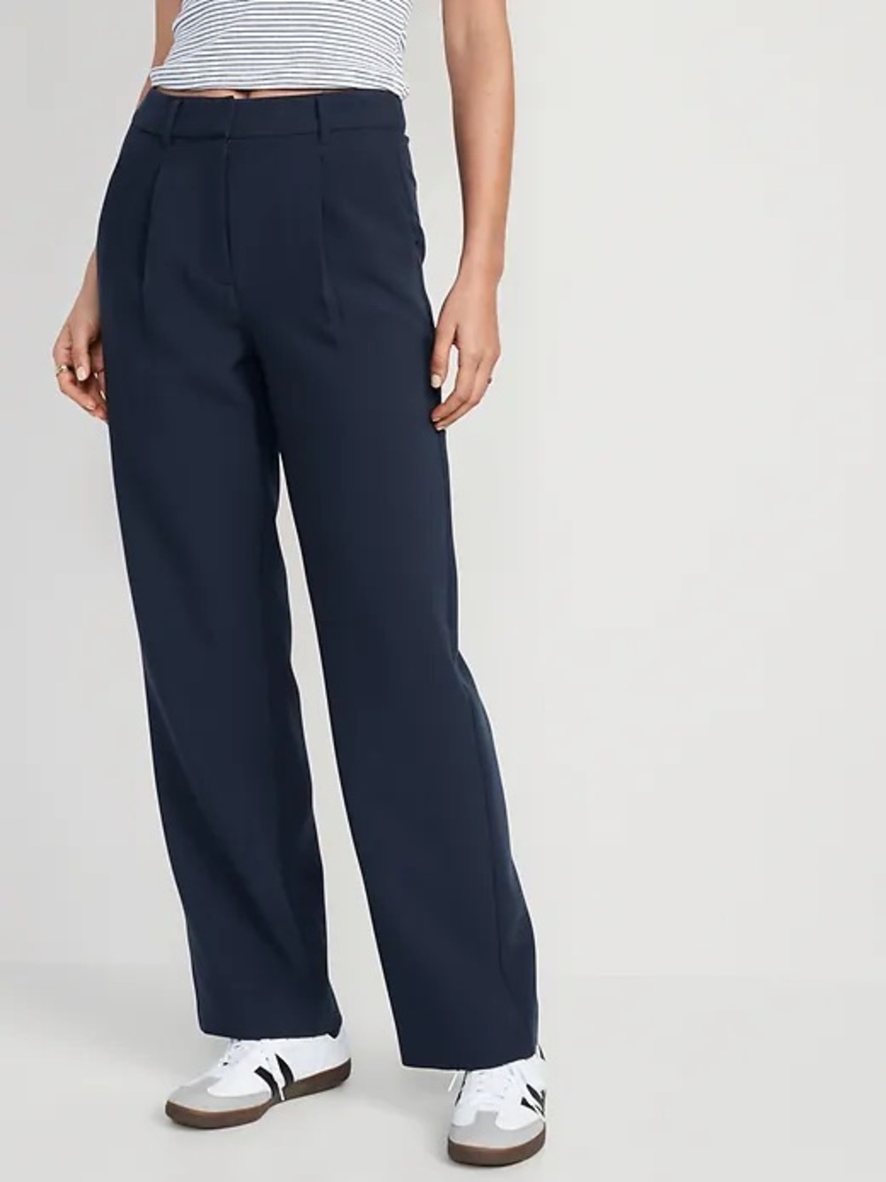 Old Navy Extra High-Waisted Taylor Wide-Leg Trouser Pants in Navy
